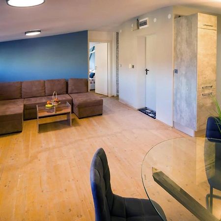 Peace & Quiet Apartment 부르가스 외부 사진